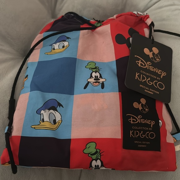 NWT KIP & CO DISNEY CRIB SHEET - Picture 2 of 2